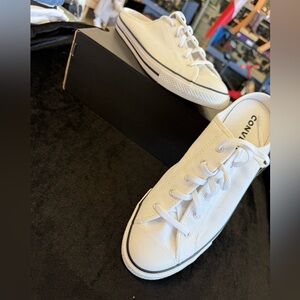 Converse Women's Chuck Taylor All Star Dainty Mule Slip